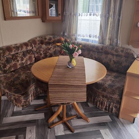 Lochlands Caravan Park X Villa Forfar Esterno foto