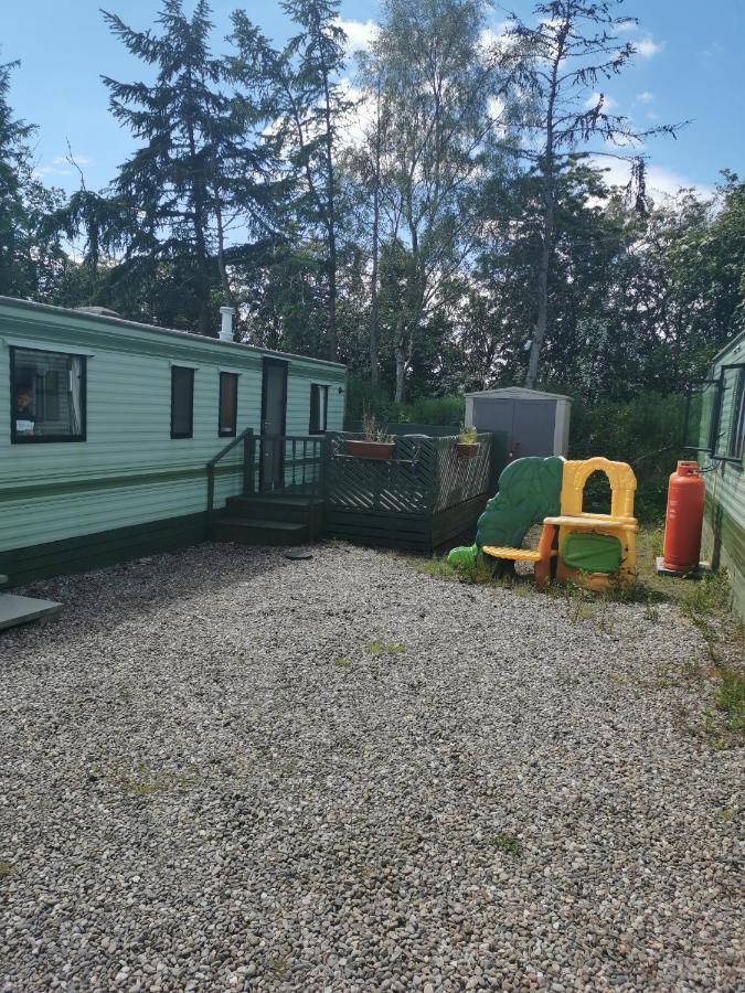 Lochlands Caravan Park X Villa Forfar Esterno foto