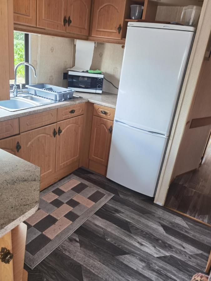 Lochlands Caravan Park X Villa Forfar Esterno foto